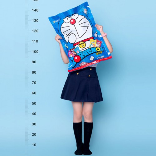 Snack bim bim Doraemon khổng lồ - 36 gói nhỏ mix vị